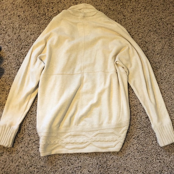 Aeropostale cream cardigan - Picture 2 of 2